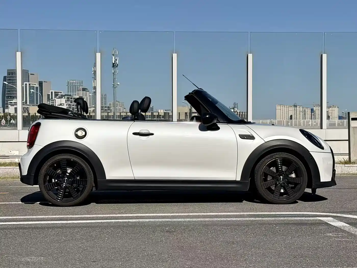 MINI MINI 2024 2023 2.0T COOPER S CABRIO King's Cross Special Edition