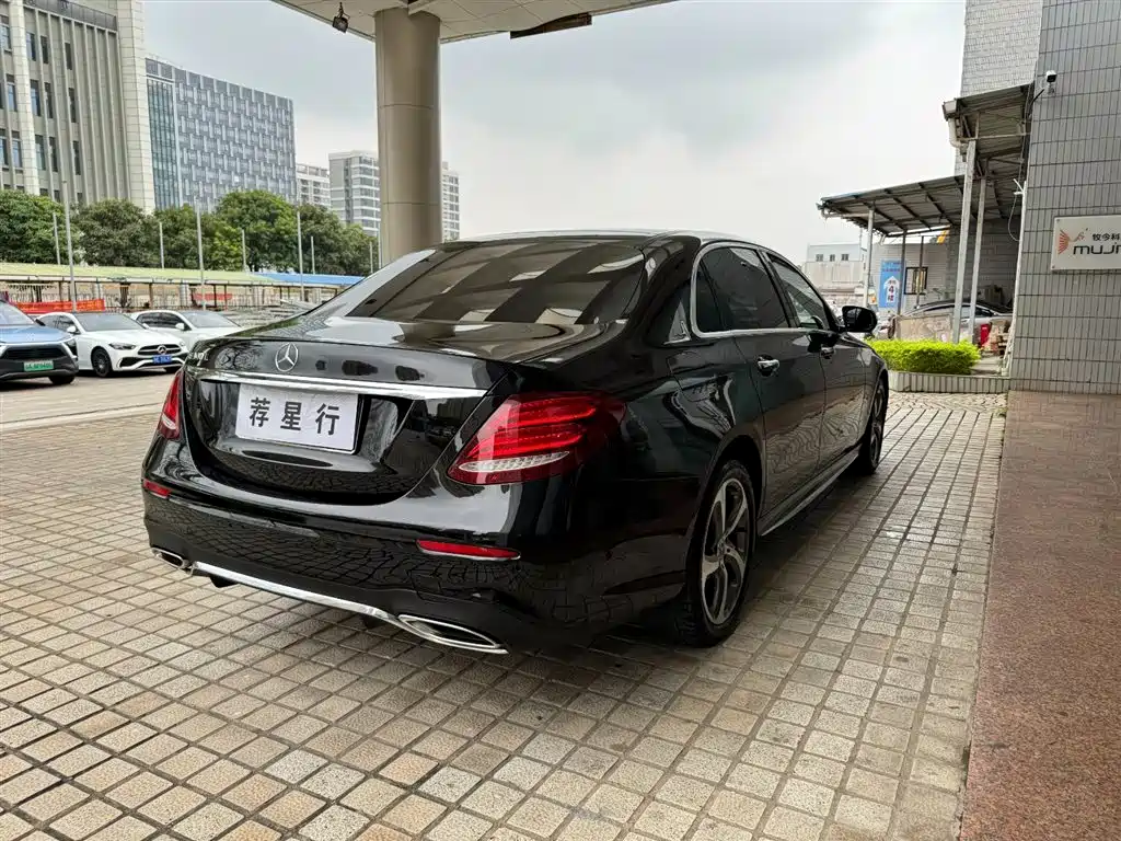 Mercedes-Benz E-Class 2017 E 300 L Sport Luxury фото 16