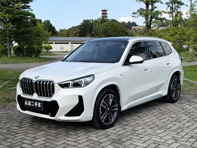 BMW X1 2023 sDrive25Li M Sport Package — фото 1