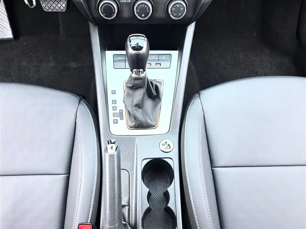 Škoda Octavia 2022 1.5L Automatic Comfort Edition фото 16