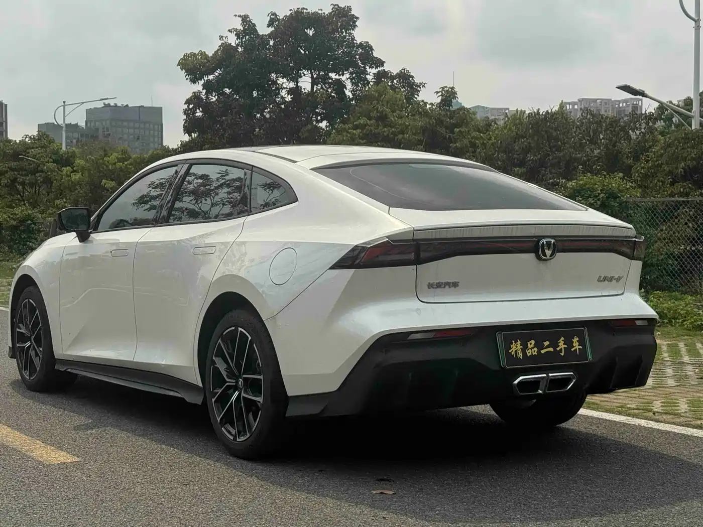 CHANGAN UNI V SMART IDD