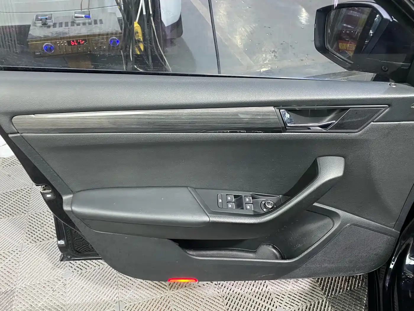 Škoda Superb 2018 TSI330 DSG Luxury Edition China V фото 8