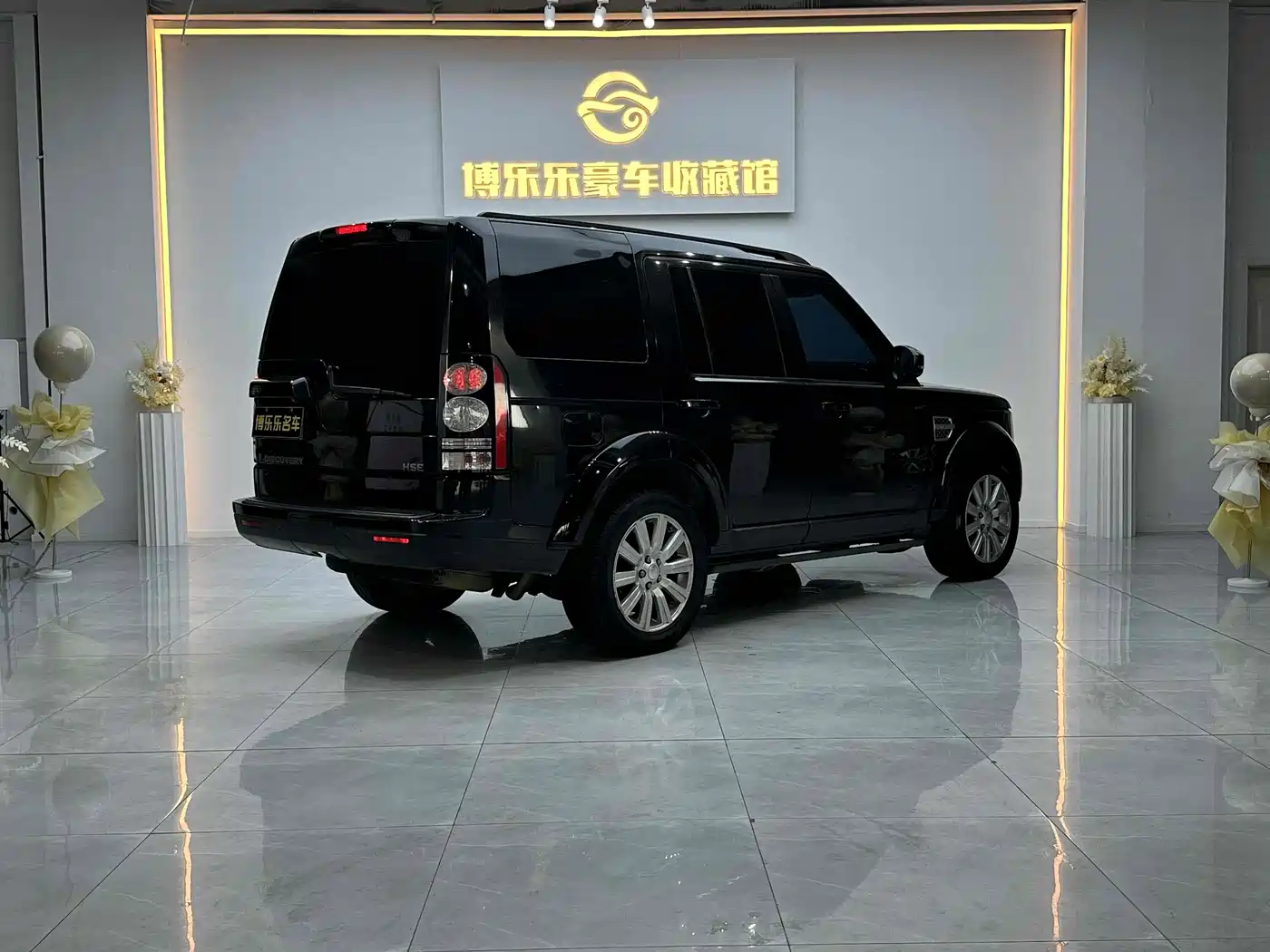 Land Rover Discovery 2015 3.0 SDV6 HSE Diesel фото 25