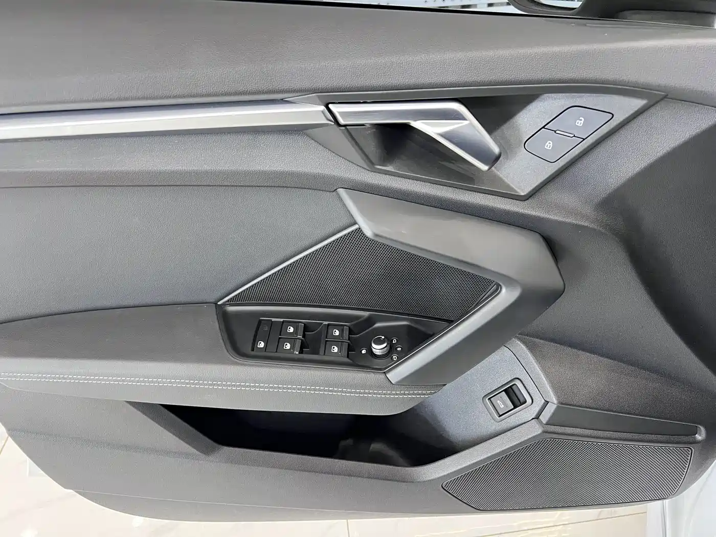 Audi A3 2022 A3L Limousine 35 TFSI Style Sport фото 8