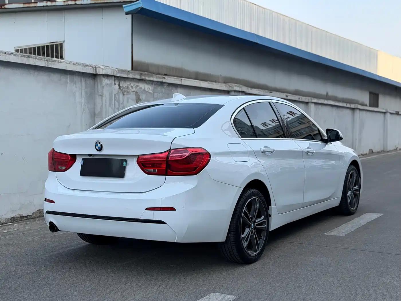 BMW 1 Series 2017 2017 118i Sport
