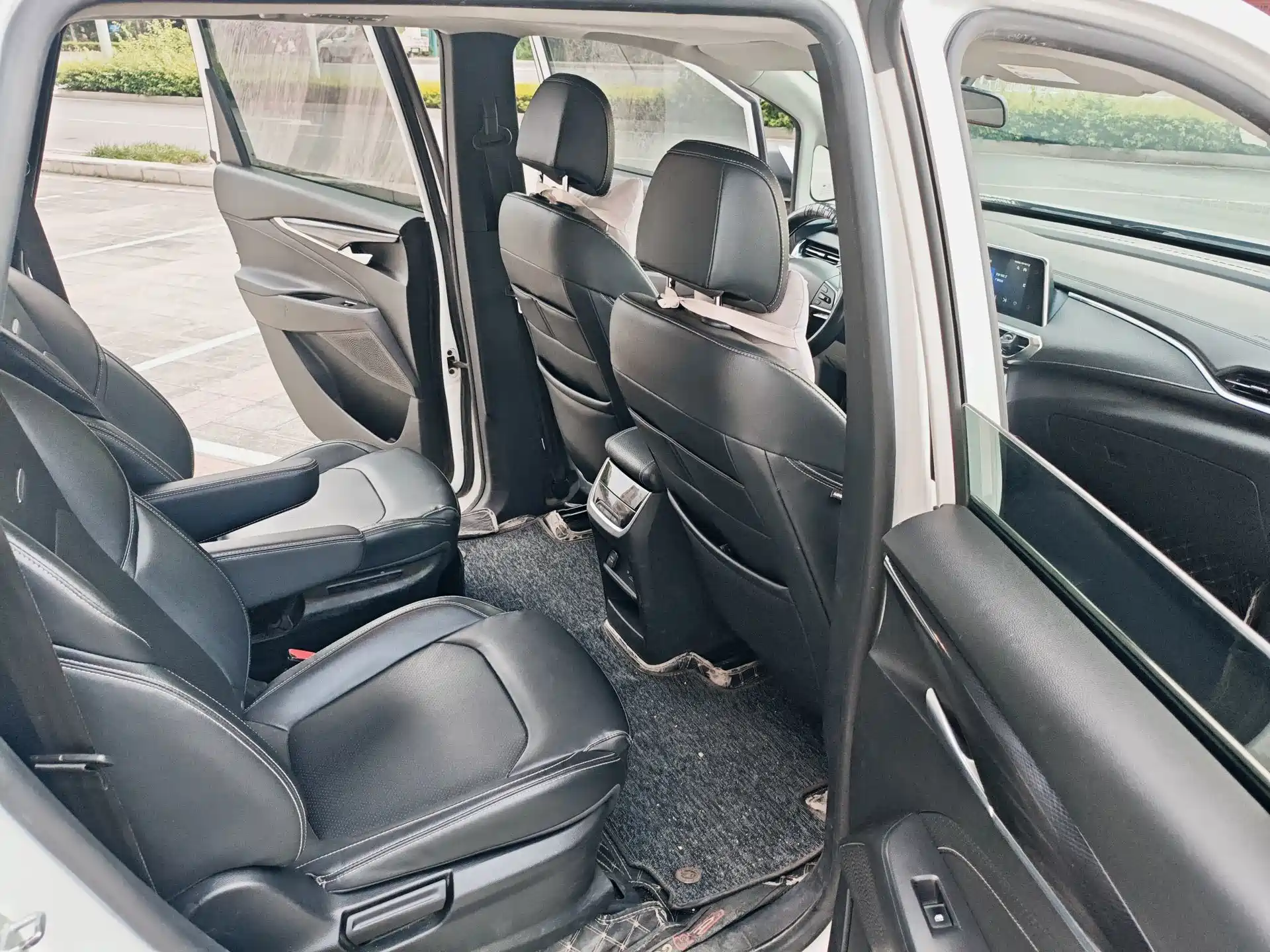 صورة 9 - Maxus Maxus G50