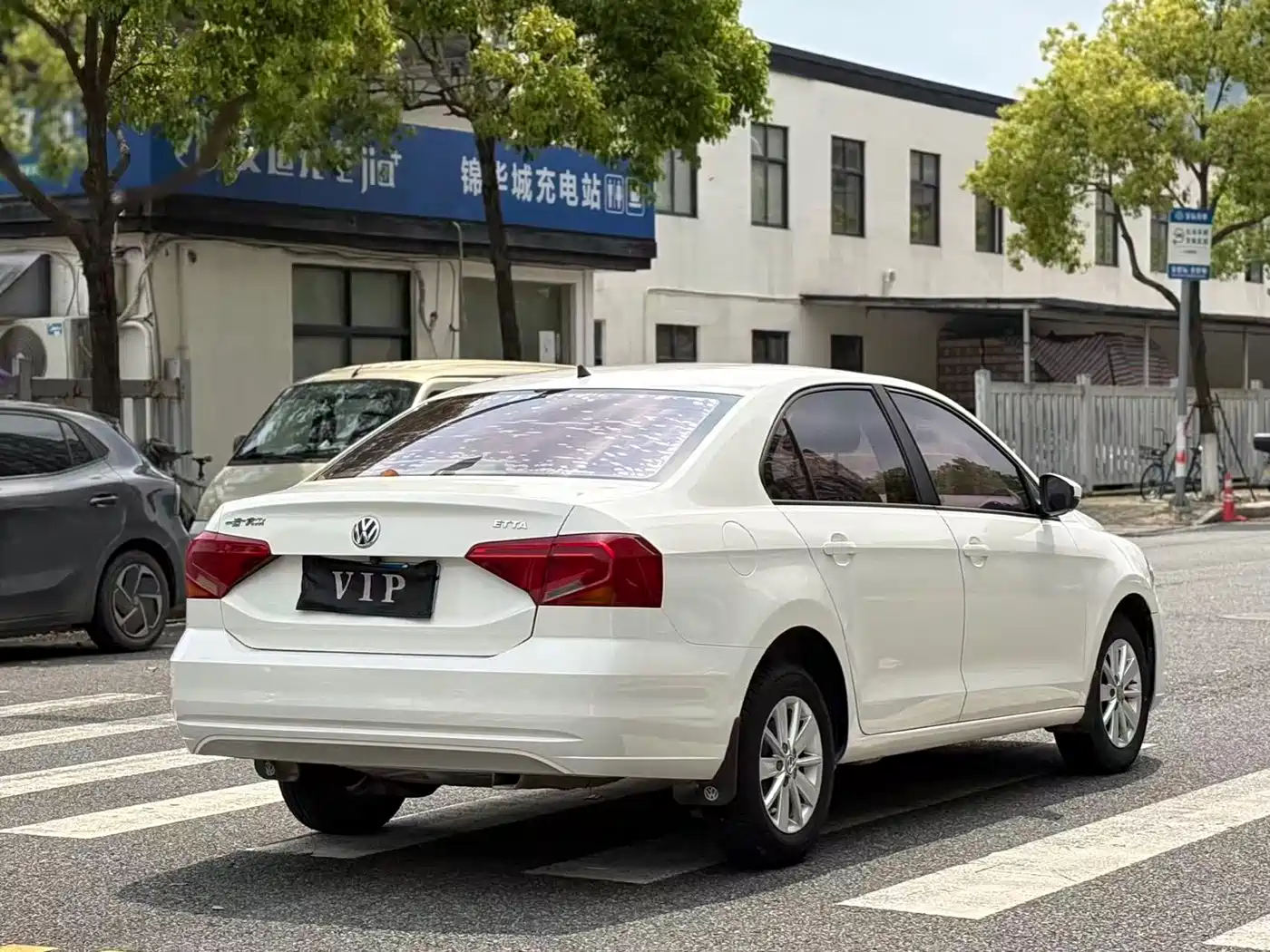 Volkswagen Jetta 2017 1.4L Manual Fashion фото 14