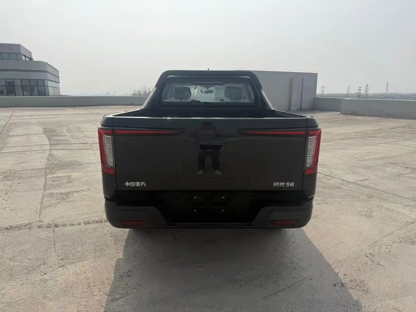 Sinotruk Bosheng 2026 2024 Commercial 2.0T Manual Diesel 4WD Long Wheelbase Youth Edition