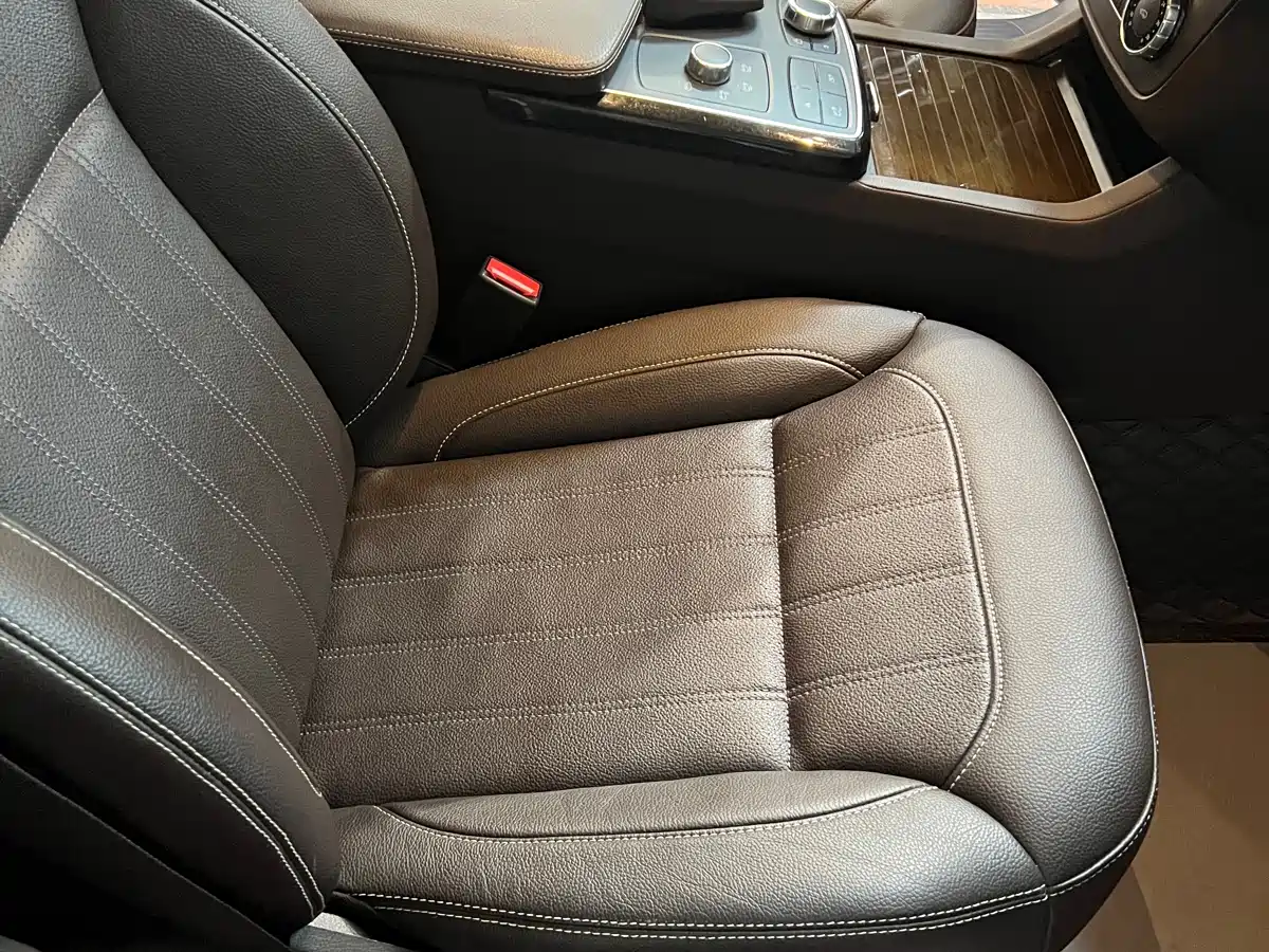 Mercedes-Benz GLE 2016 GLE 350 d 4MATIC фото 8