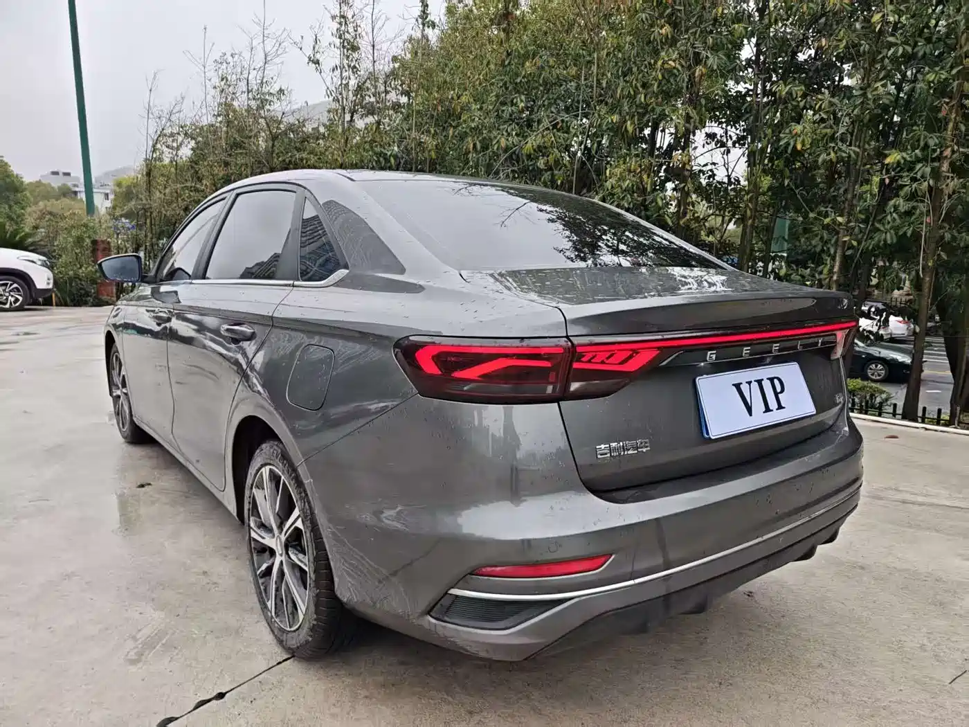 GEELY AUTOMOBILE EMGRAND