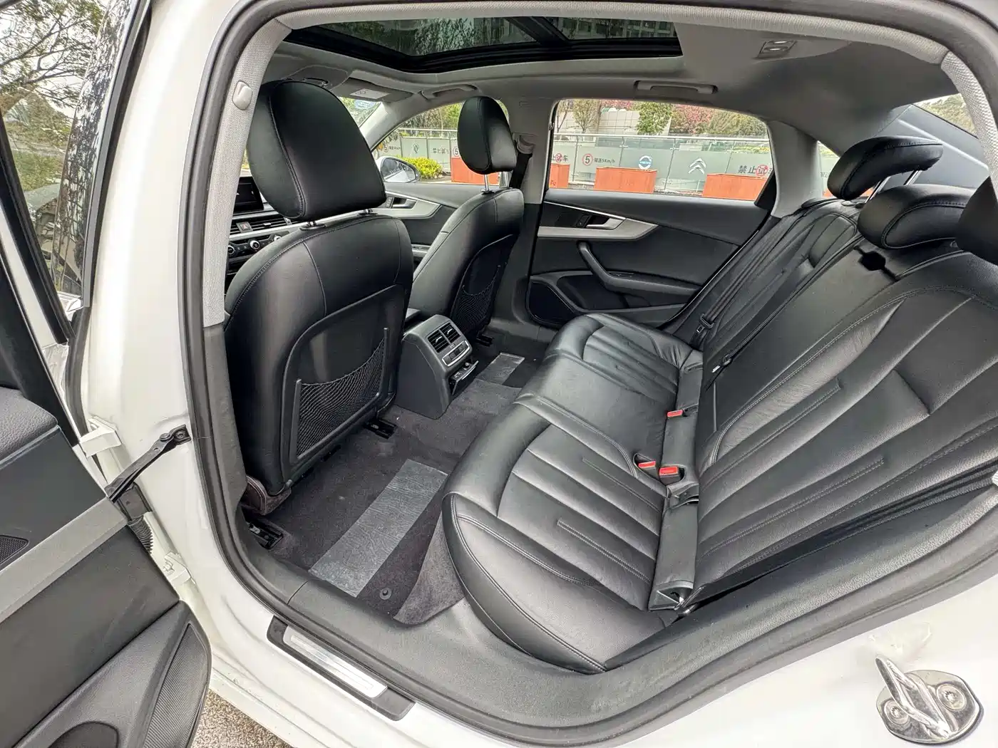 Audi A4L 2019 40 TFSI Progressive (China VI) фото 16