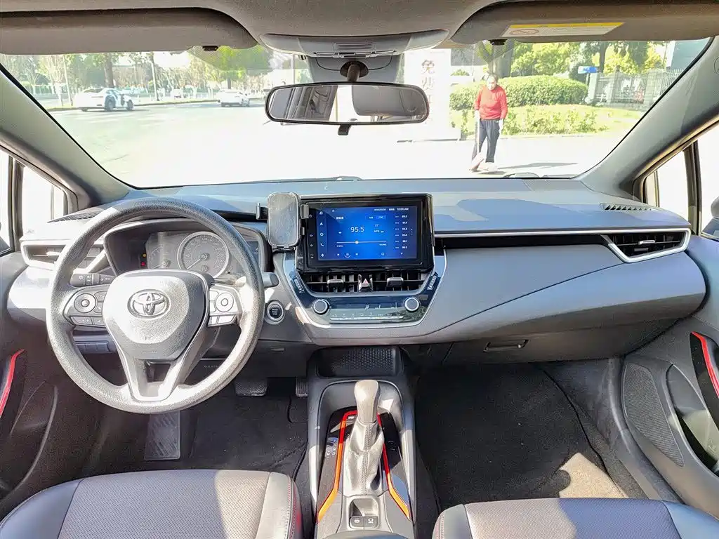 Toyota Levin 2022 185T CVT Sport Edition фото 6