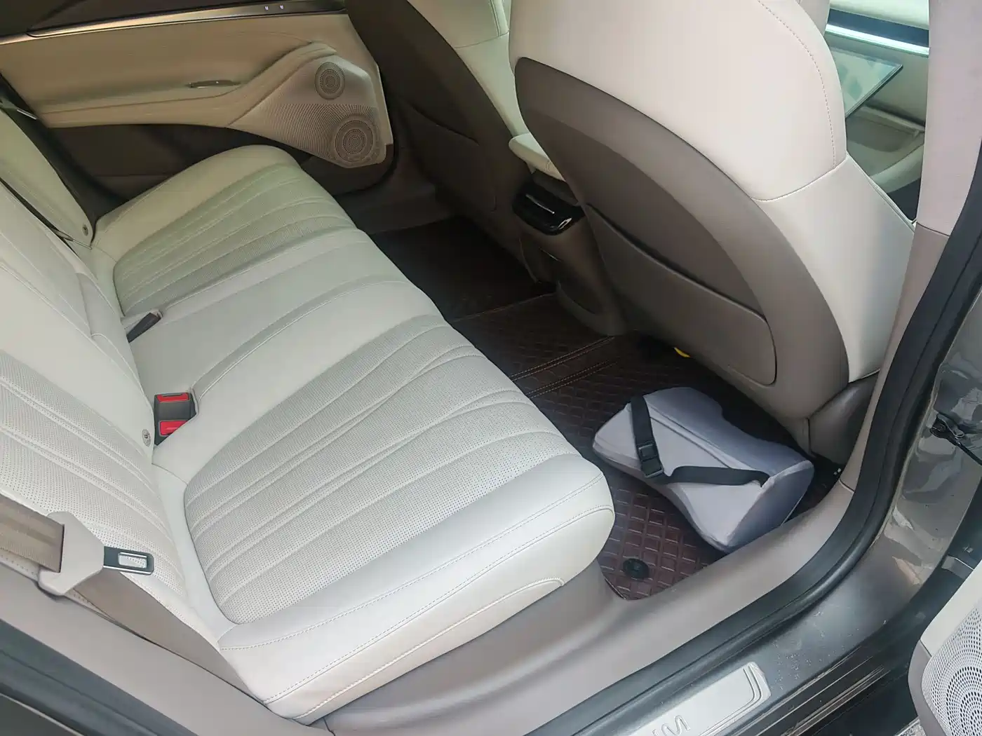 ZHIJI AUTOMOBILE ZHIJI L7