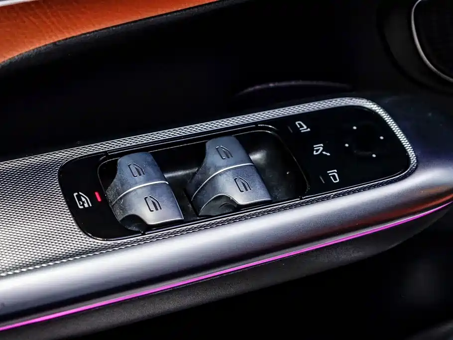 Mercedes-Benz GLC 2024 Facelift GLC 300 L 4MATIC Sport 5-seater фото 13