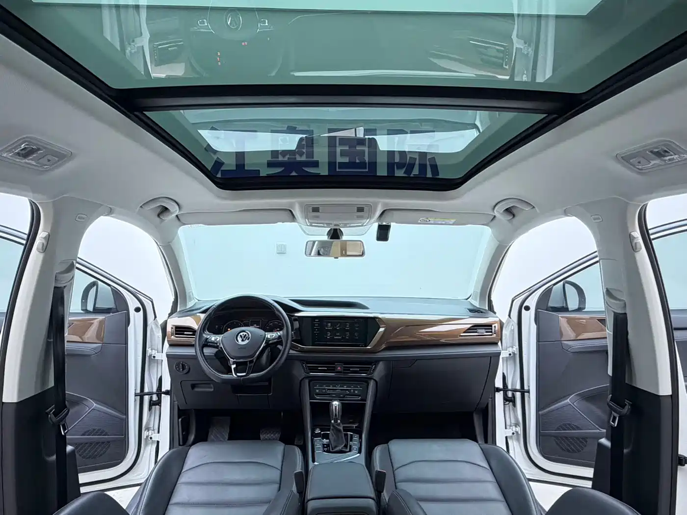 Volkswagen Tharu 2021 Model 280TSI 2WD Comfort Edition фото 16