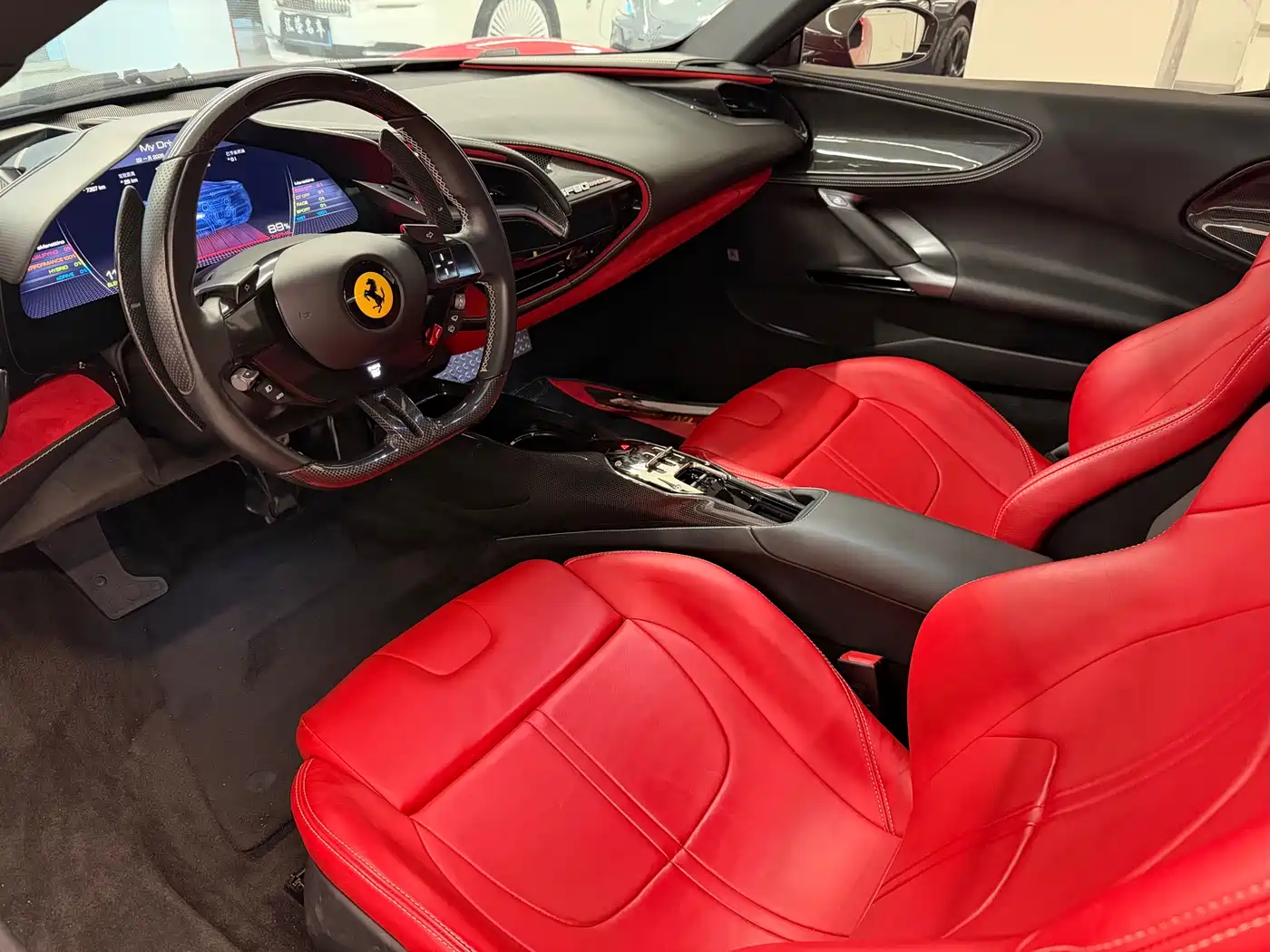 FERRARI SF90
