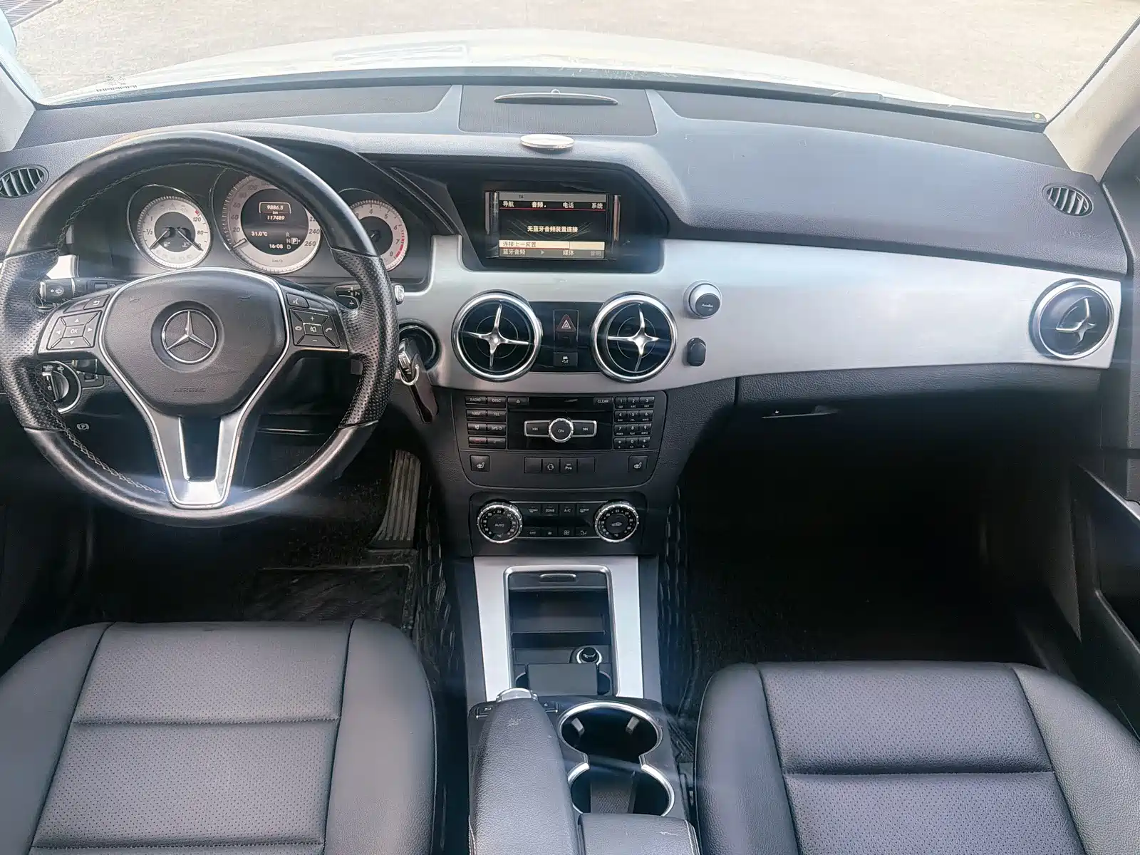 صورة 14 - Mercedes-Benz GLK-Class
