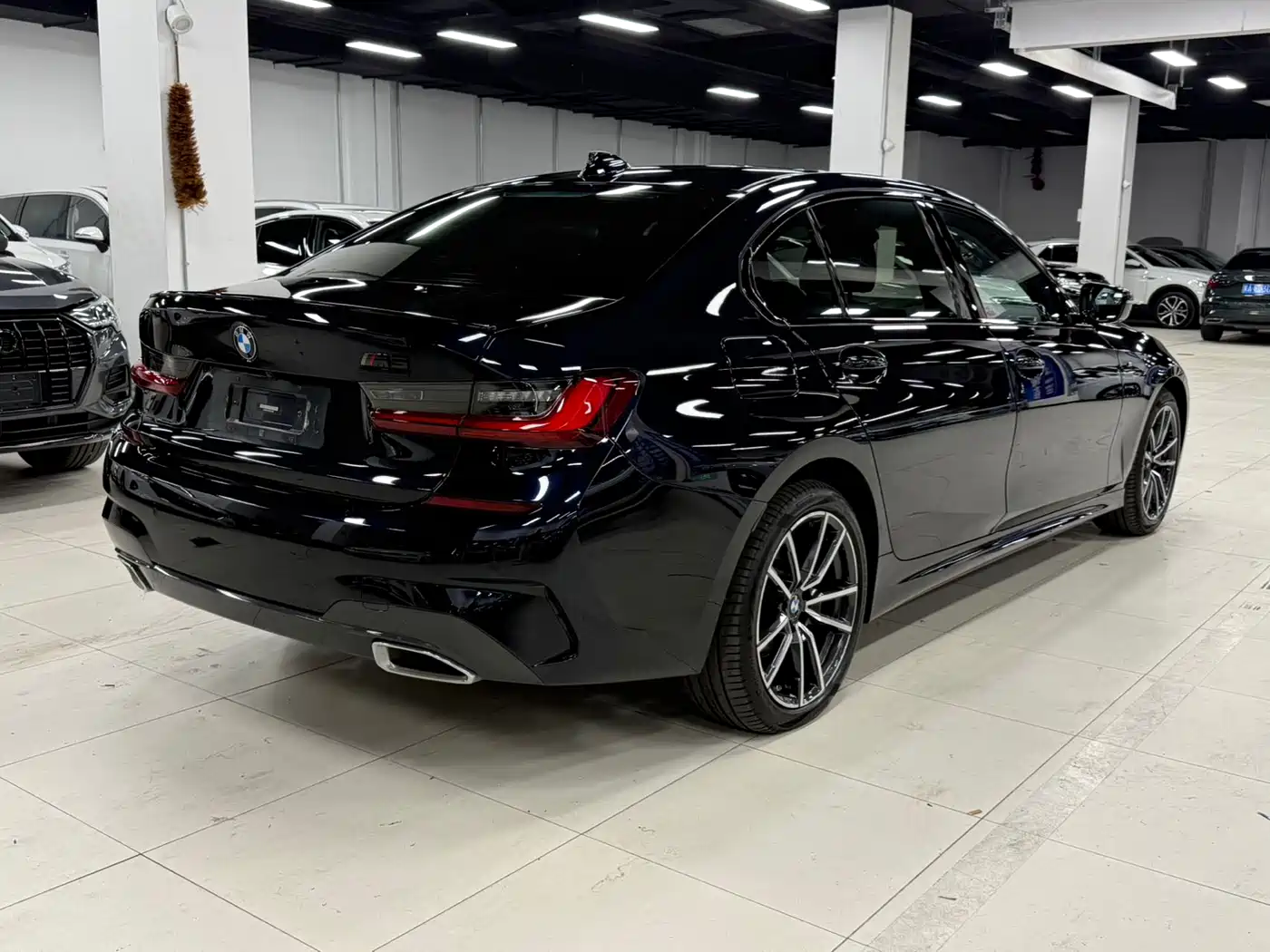 BMW 3 Series 2022 320Li M Sport Package фото 4