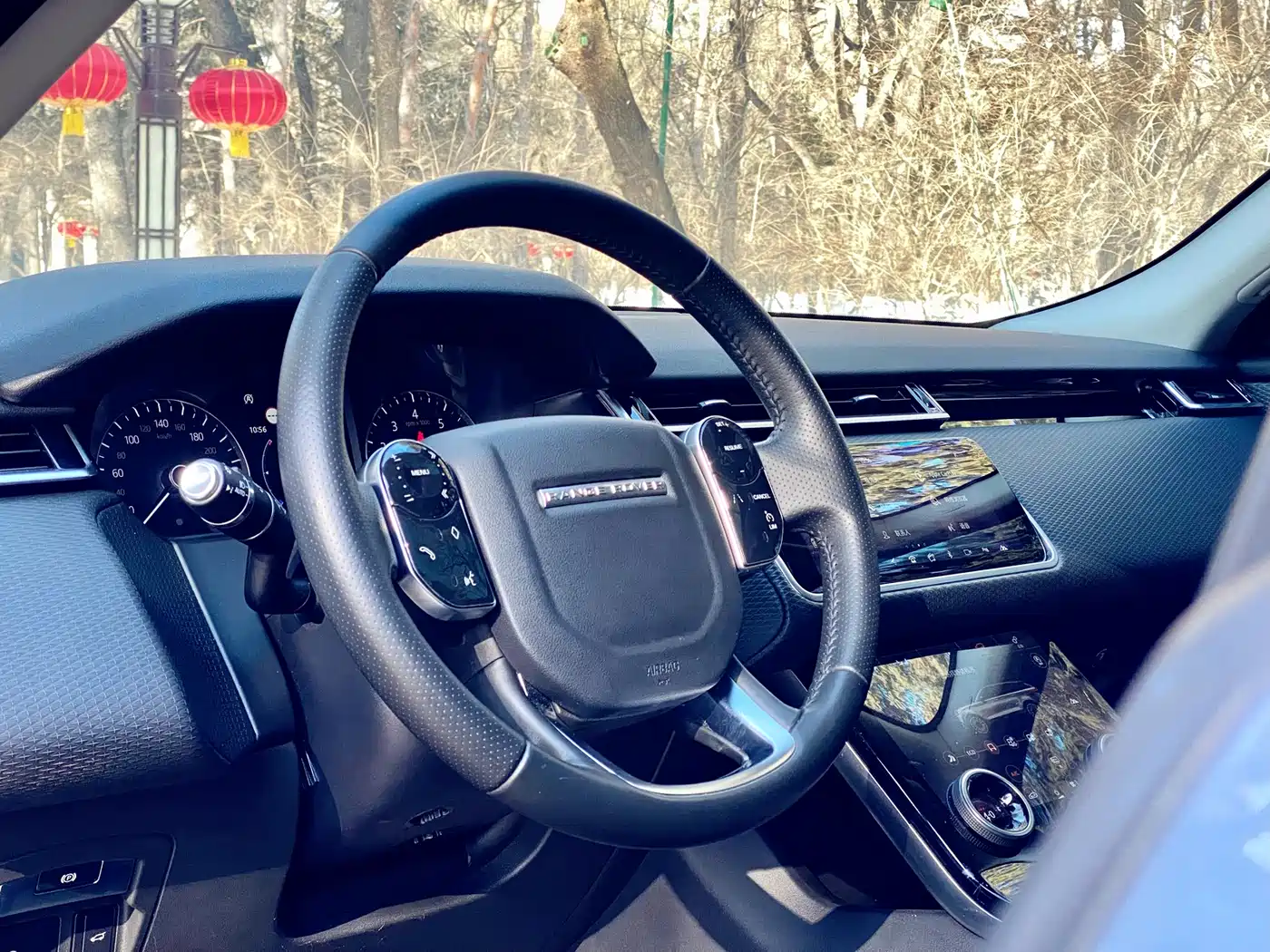 Land Rover Range Rover Velar 2020 P250 фото 20