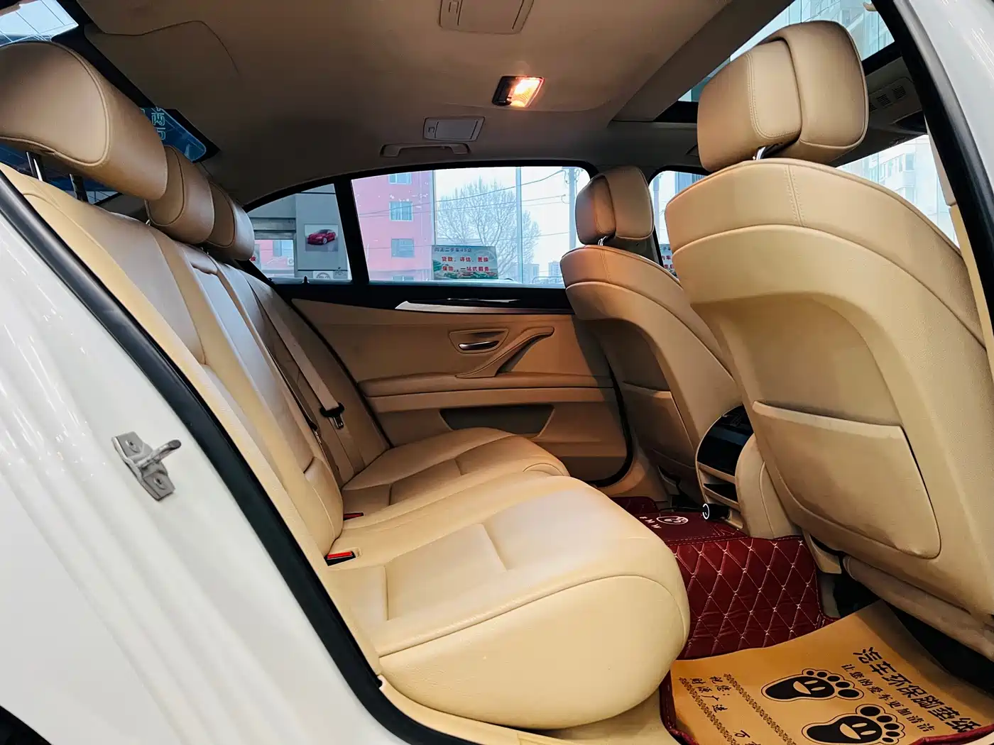 BMW 5 Series 2013 520Li Elegance фото 15
