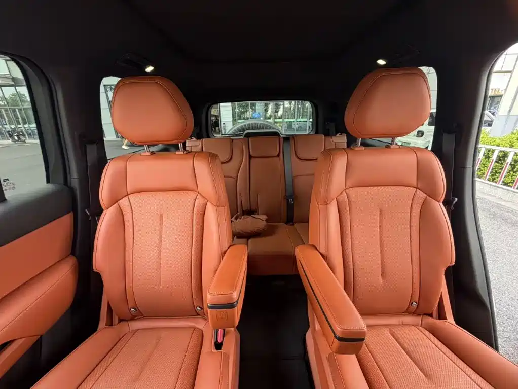 ROX Jishi Extreme Stone 01 2024 2024 Premium 6-seater Long Range