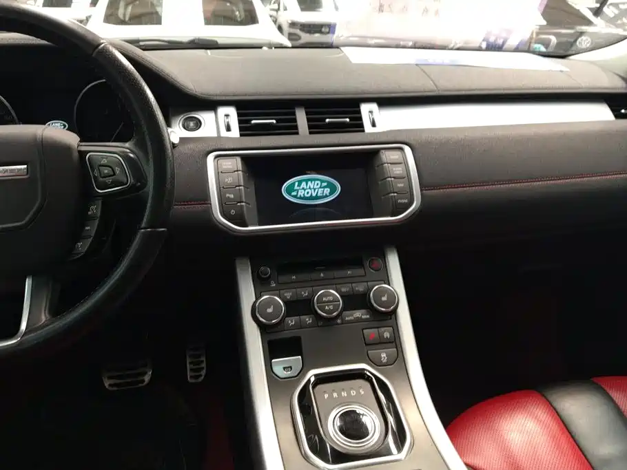 Land Rover Range Rover Evoque (Import) 2014 2014 2.0T 5-door Brilliance Sport
