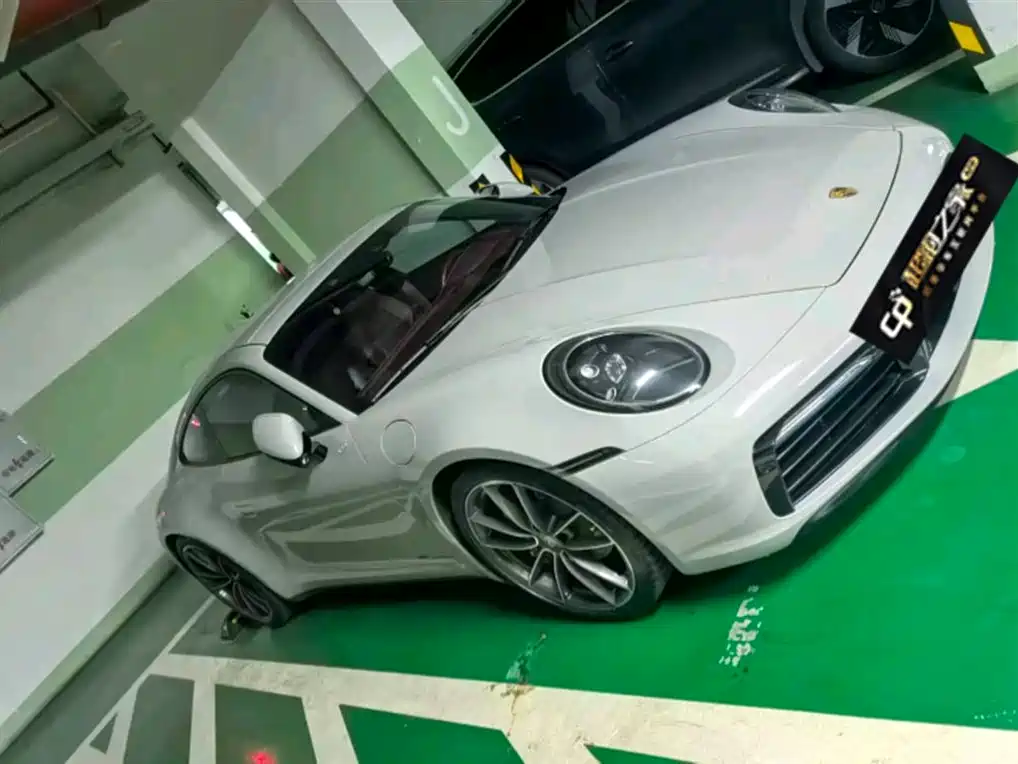 Porsche 911 2023 Carrera 3.0T фото 2