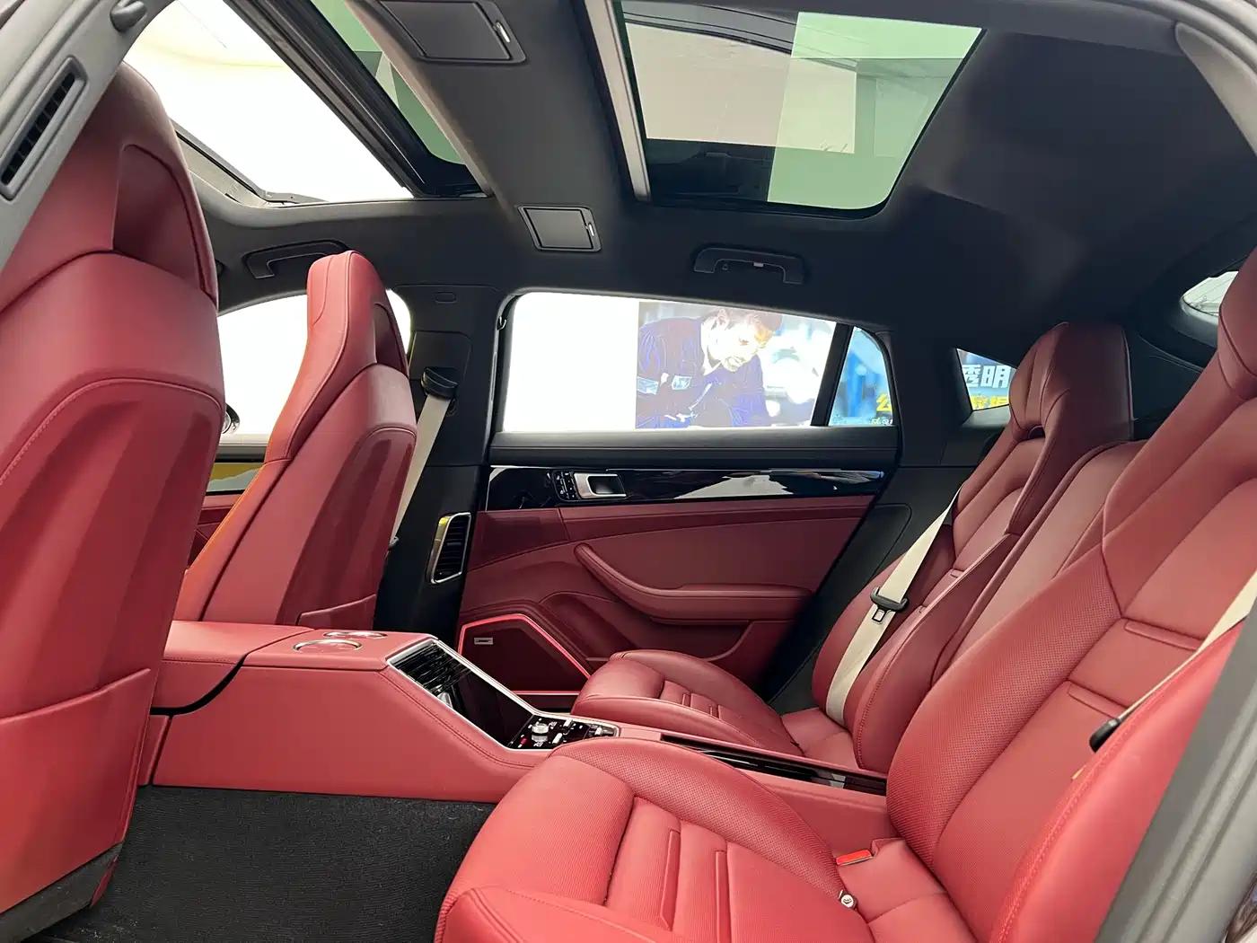 Porsche Panamera 2019 Panamera Executive Long Wheelbase 2.9T фото 28