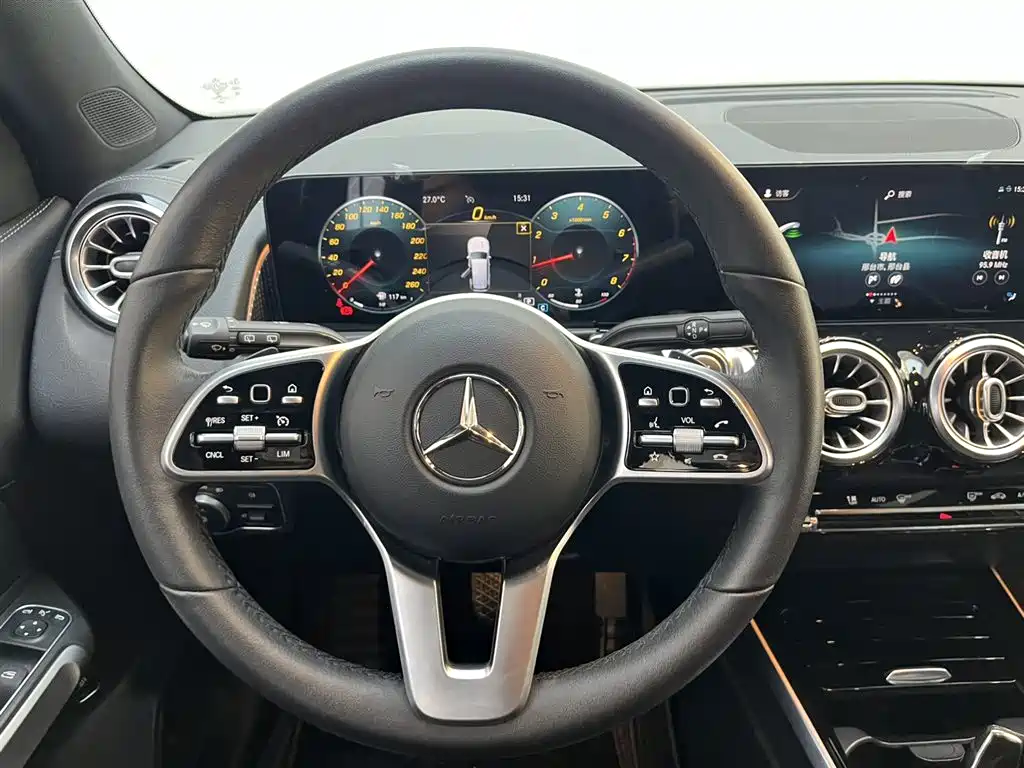 Mercedes-Benz GLB 2021 GLB 200 Dynamic фото 11