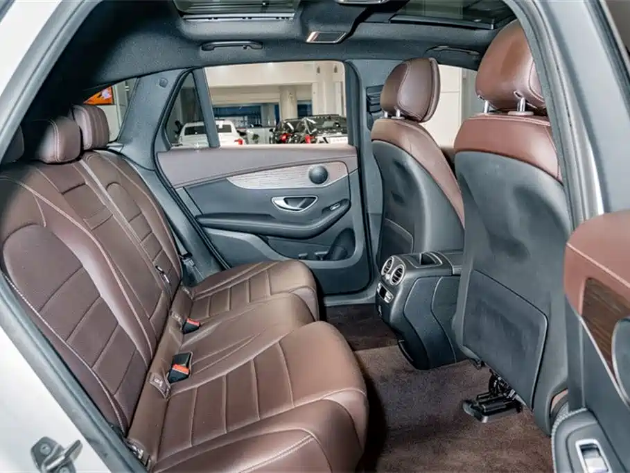 Mercedes-Benz GLC 2022 Facelift GLC 300 L 4MATIC Dynamic Collector's Edition фото 22