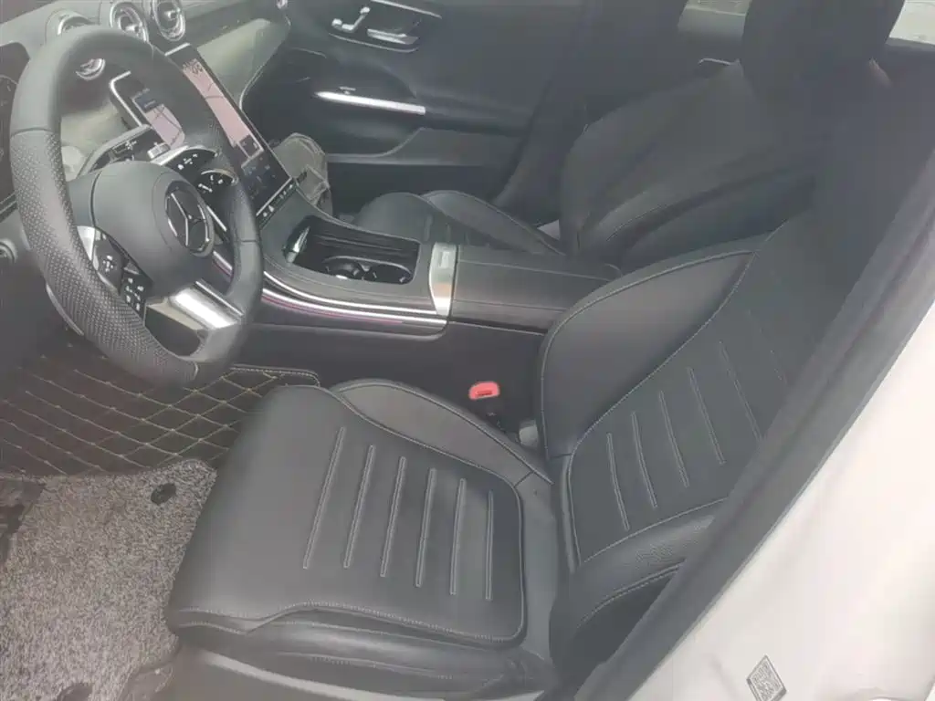 Mercedes-Benz C-Class 2023 Facelift II C 260 L Sport Edition фото 15