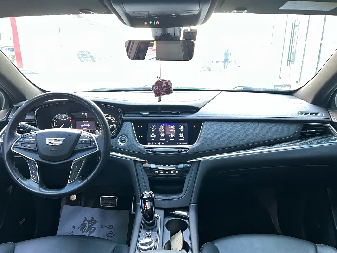 CADILLAC XT5