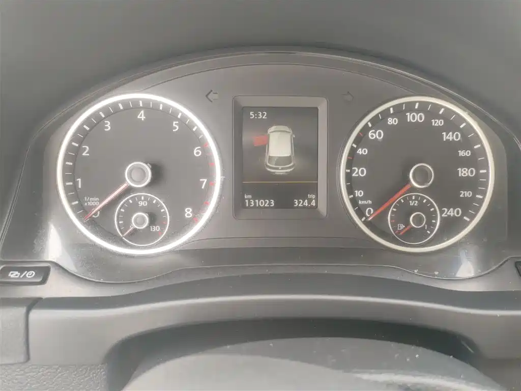 Volkswagen Tiguan 2015 2.0TSI Automatic 4WD Flagship фото 5