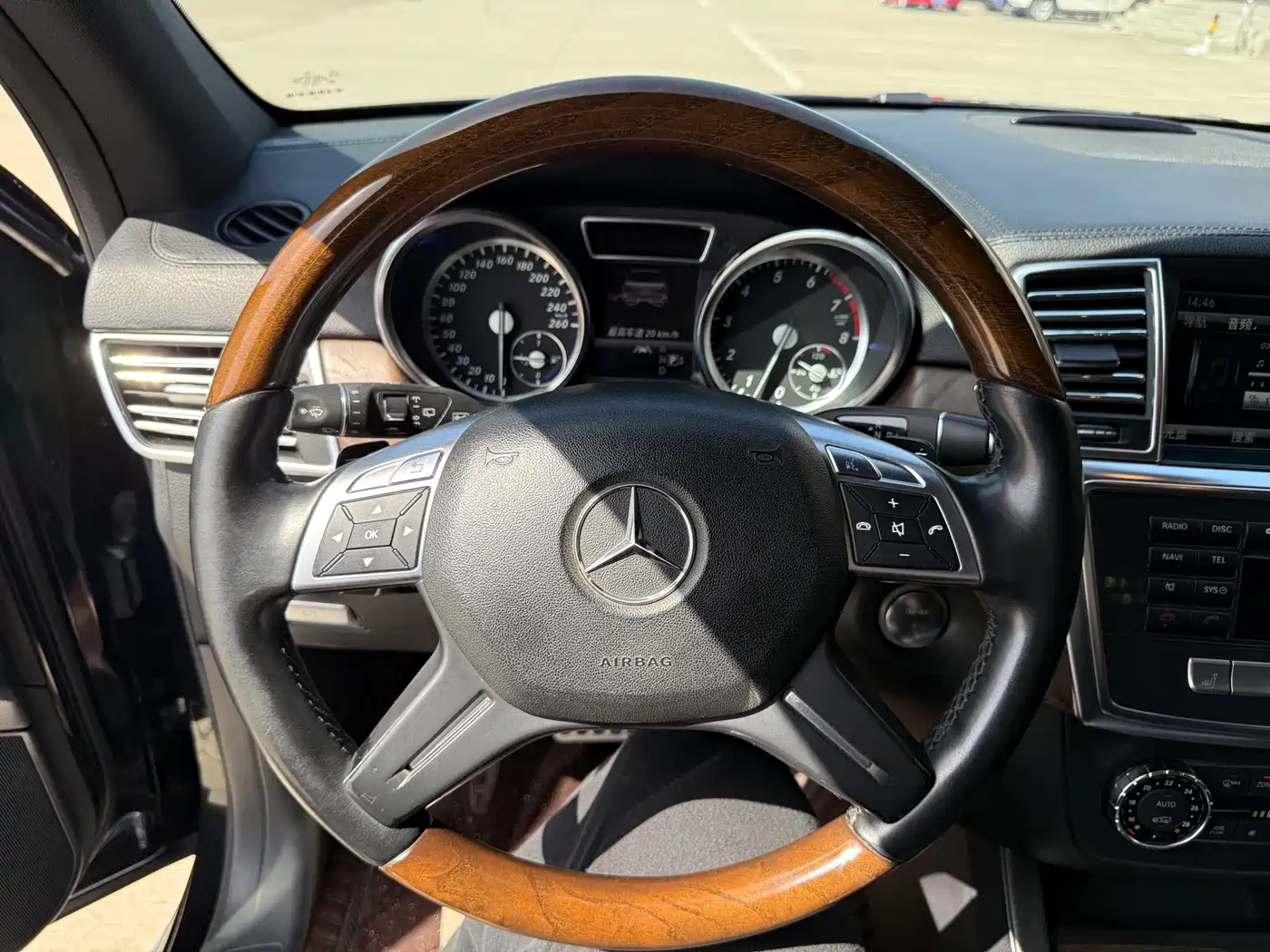 Mercedes-Benz GL-Class 2013 GL 500 4MATIC фото 18