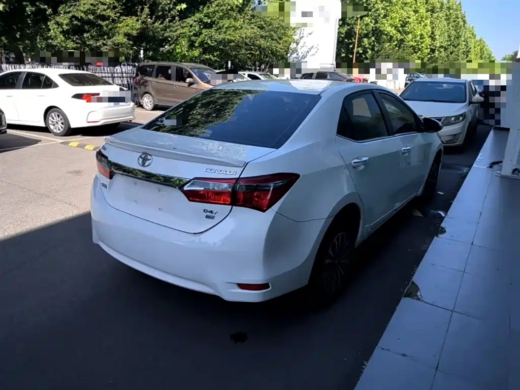 Toyota Corolla 2017 Facelift 1.2T S-CVT GL-i фото 7