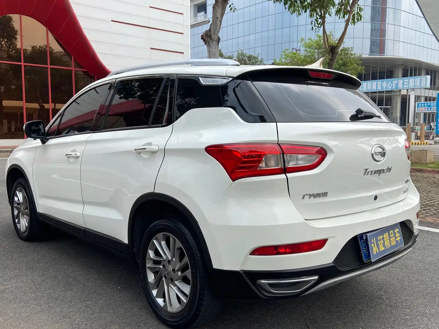 GAC Trumpchi Trumpchi GS4 2017 200T G-DCT 2WD Comfort фото 9