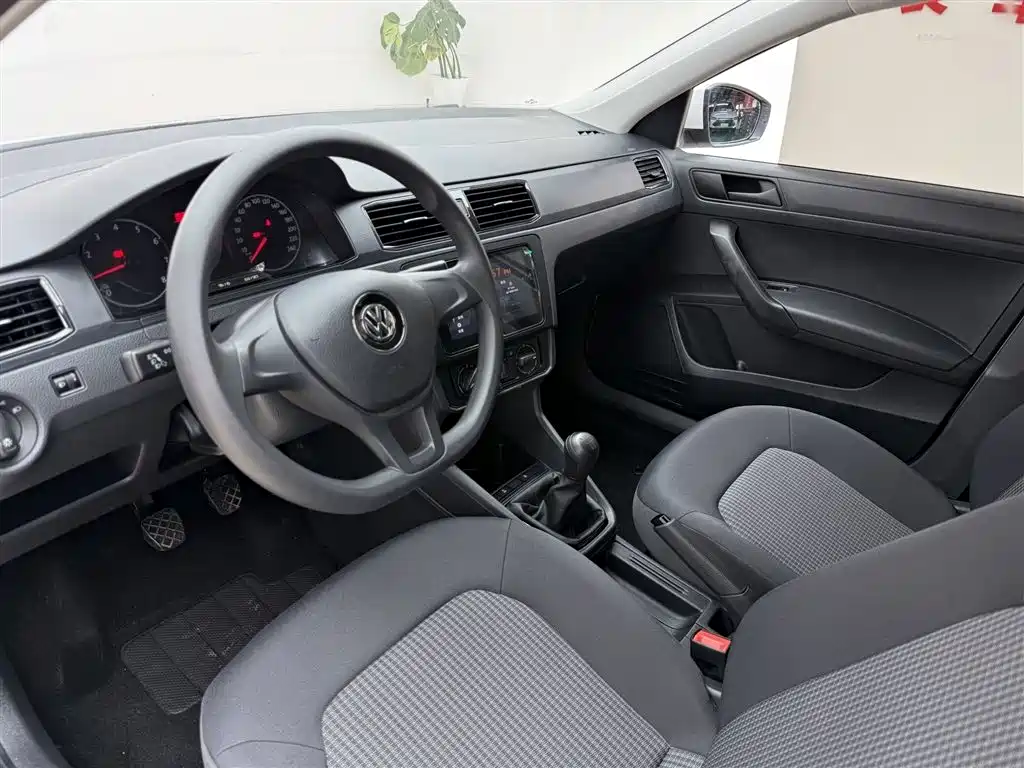 Volkswagen Santana 2019 1.5L Manual Trend China VI фото 12