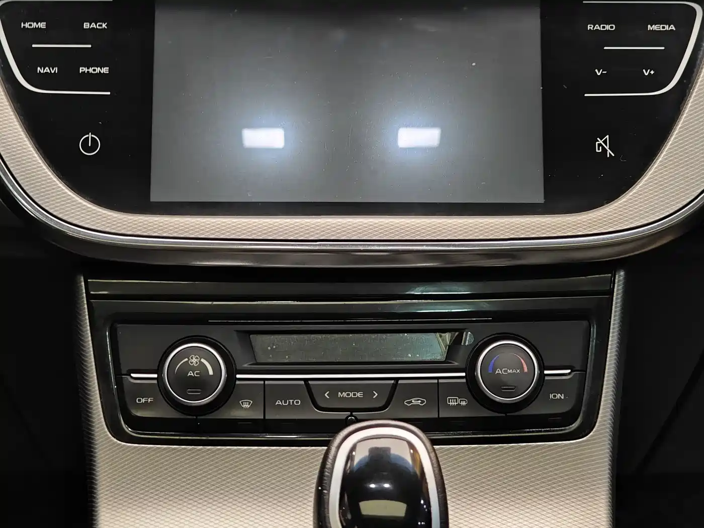 GEELY AUTOMOBILE EMGRAND GL