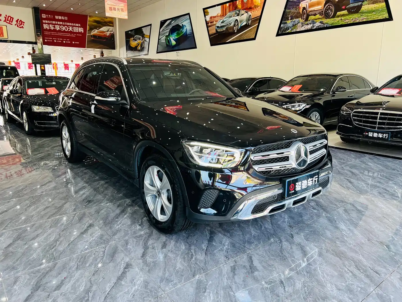 Mercedes-Benz GLC 2020 Facelift GLC 260 L 4MATIC Dynamic фото 3