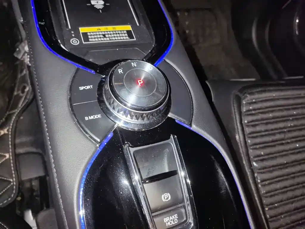 صورة 15 - Everus GAC Honda VE-1