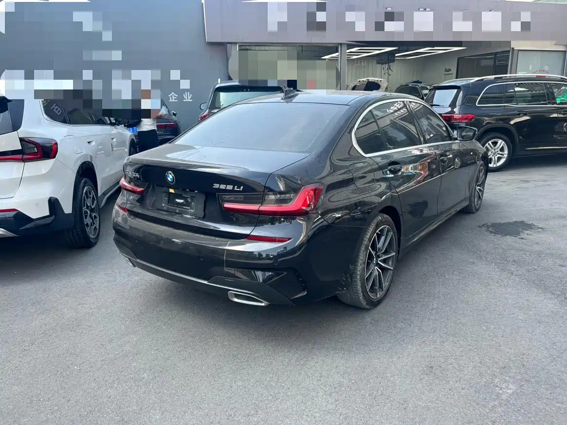 Фото 9 - BMW 3 Series