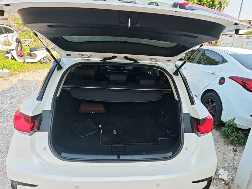 Lexus CT 2018 2017 CT200h Comfort (Single Color, China V)