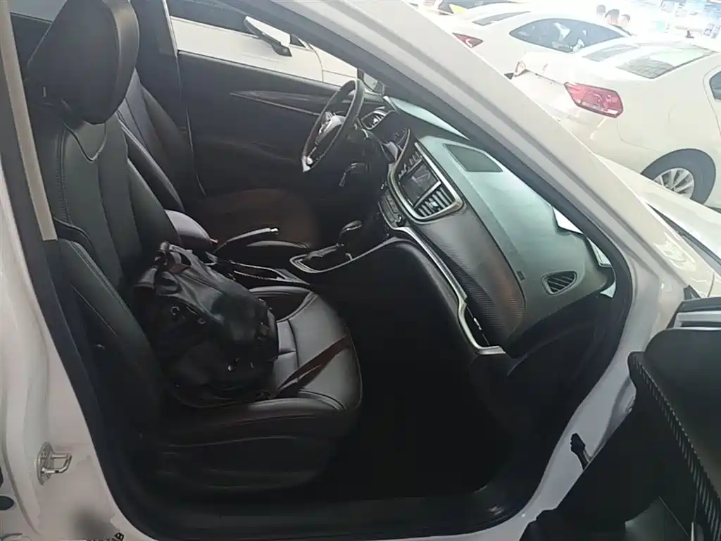 Buick Excelle 2021 Facelift Exemplar 1.5L Auto Elite фото 25