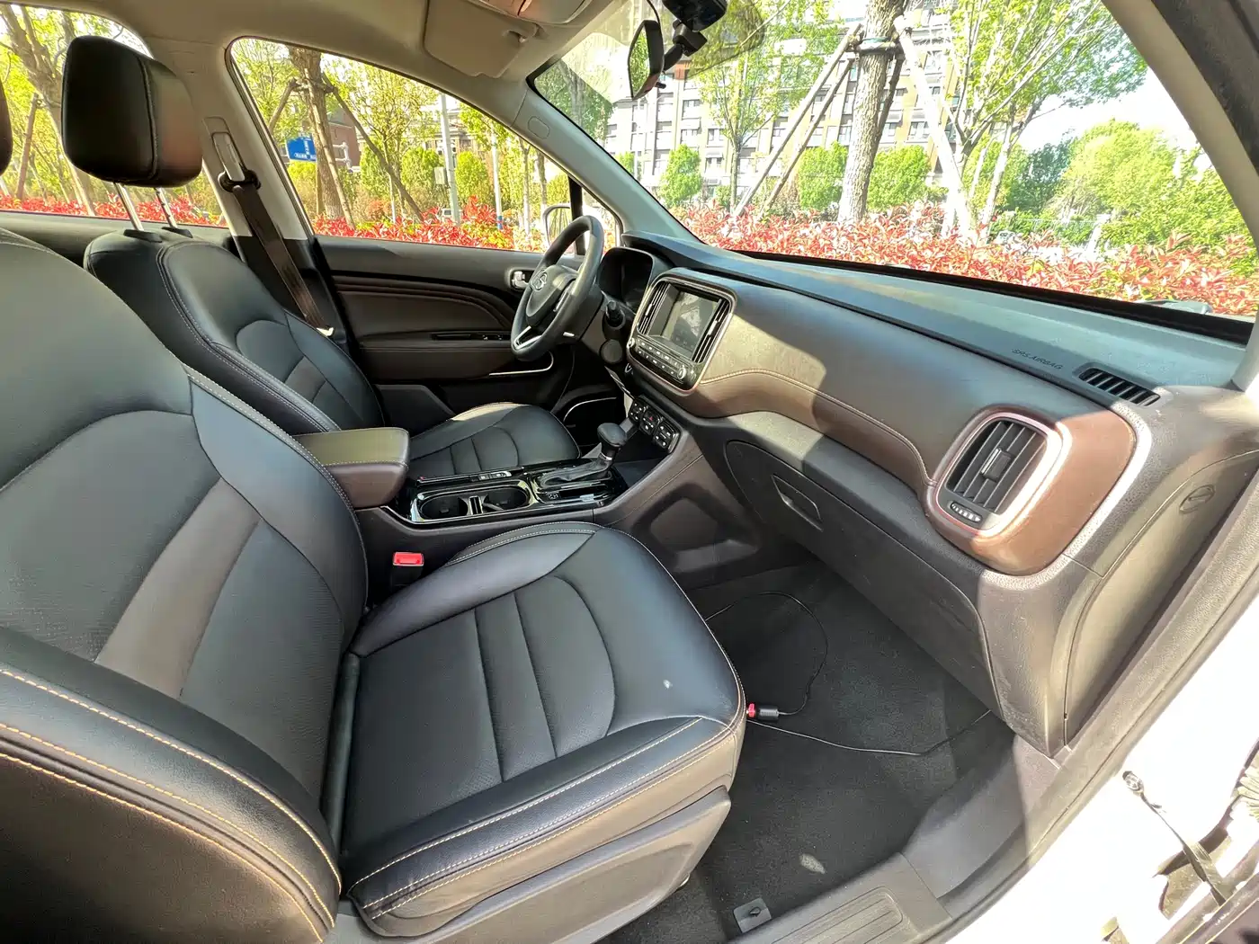 GAC Trumpchi Trumpchi GS3 2017 Model 200T Automatic Luxury Edition фото 9