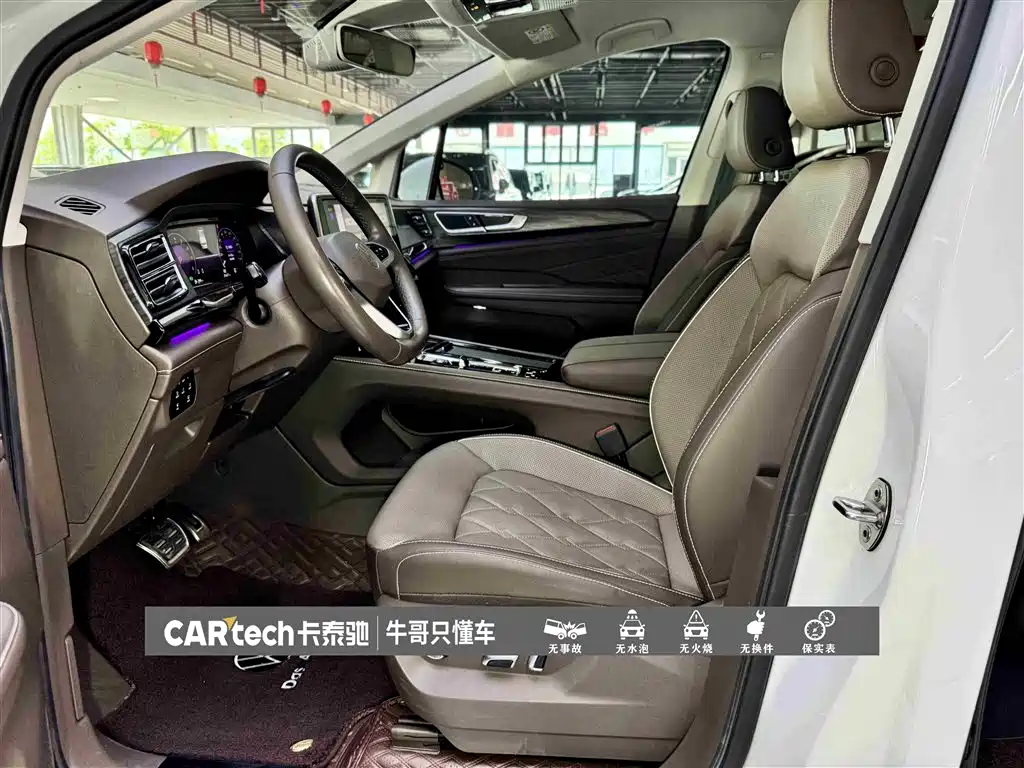 Volkswagen Viloran 2022 380TSI Premium Edition фото 17