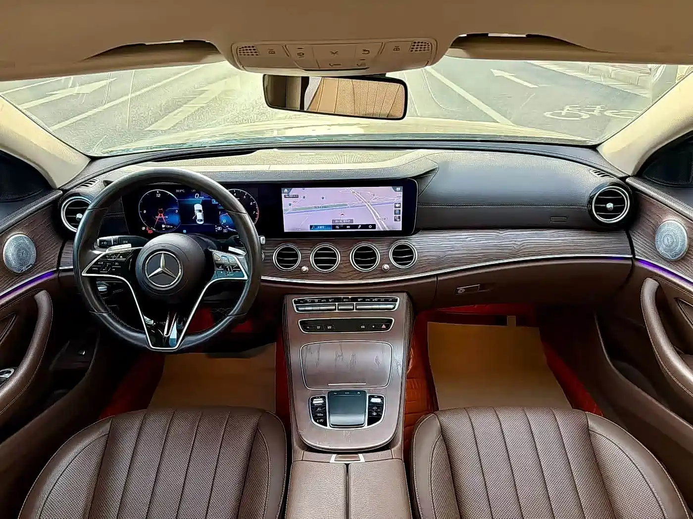 Mercedes-Benz E-Class 2021 E 300 L Premium фото 5