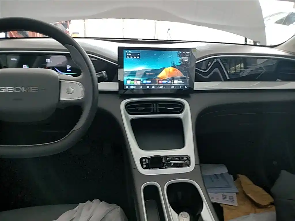 Geely Galaxy Starry Wish 2026 Edition 310km Youth Version фото 13