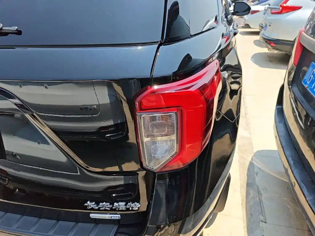 Ford Explorer 2021 2020 Model EcoBoost 285 AWD Sport ST-LINE 7-Seater