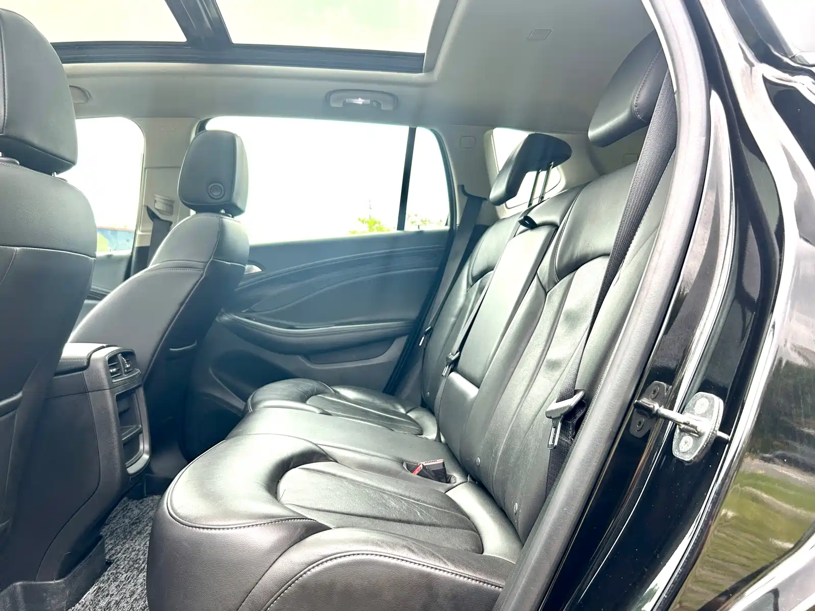 Photo 13 - Buick Envision Plus