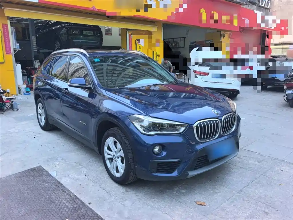 BMW X1 2016 sDrive18Li Premium Model фото 4